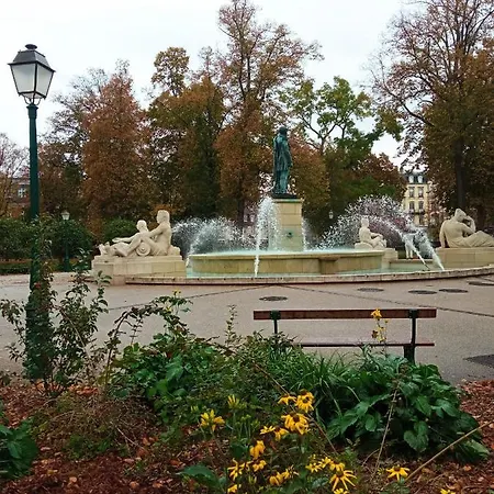 Rare A - Champ De Mars Vue Sur Parc - 70m2 - 2 콜마